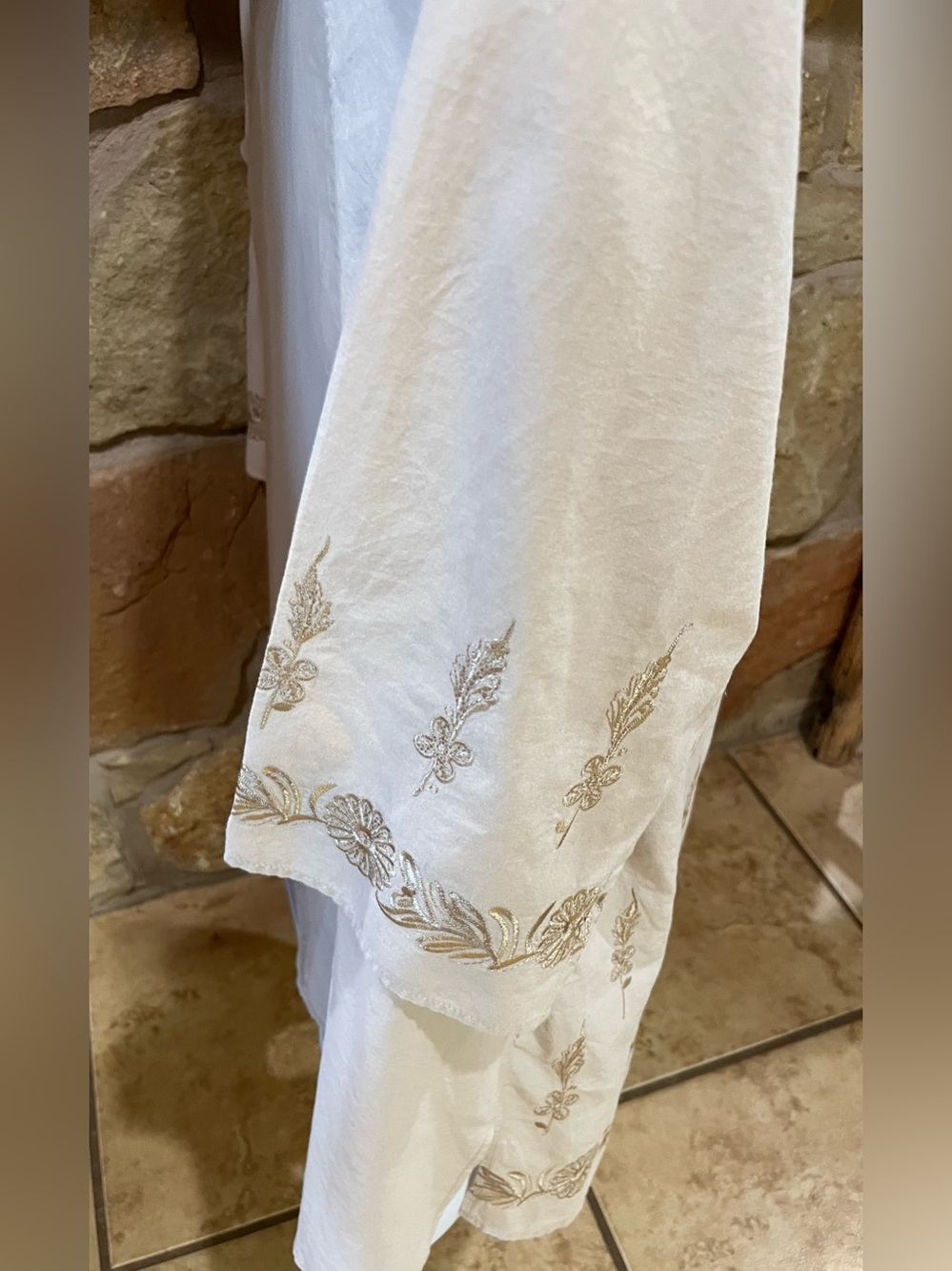 Catherines Light Cotton Blouse 14W/16W Khaki Pleating Buttons Embroidery Detail - Picture 7 of 15